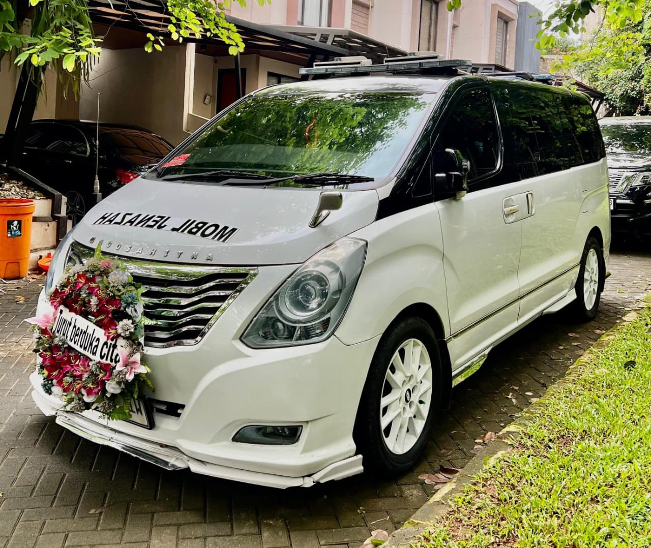 Mobil Jenazah VIP